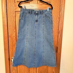 Old Navy Women's Blue Denim A-Line Knee Length Skirt Size 10 Casual